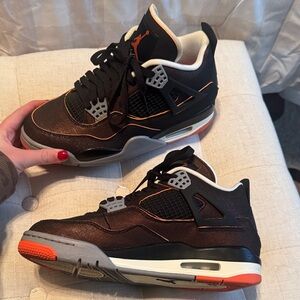 Jordan 4 retro “starfish” Women’s